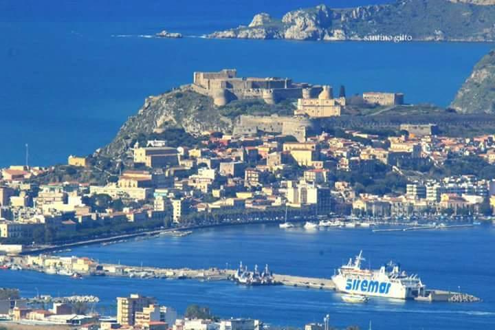 Castello Di Sotto Bed & Breakfast Milazzo Exterior foto